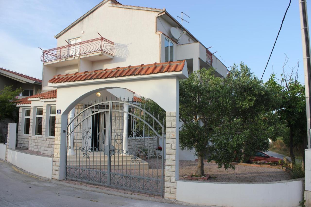 Rooms Slavica Okrug Gornji Exterior foto