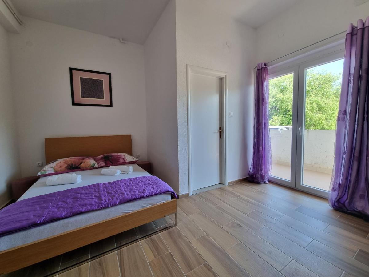Rooms Slavica Okrug Gornji Exterior foto