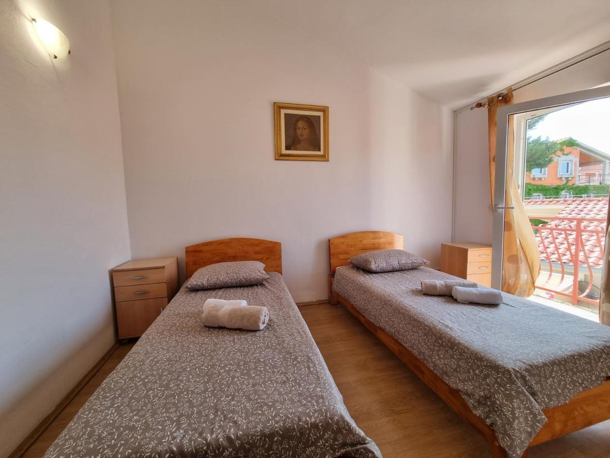Rooms Slavica Okrug Gornji Exterior foto
