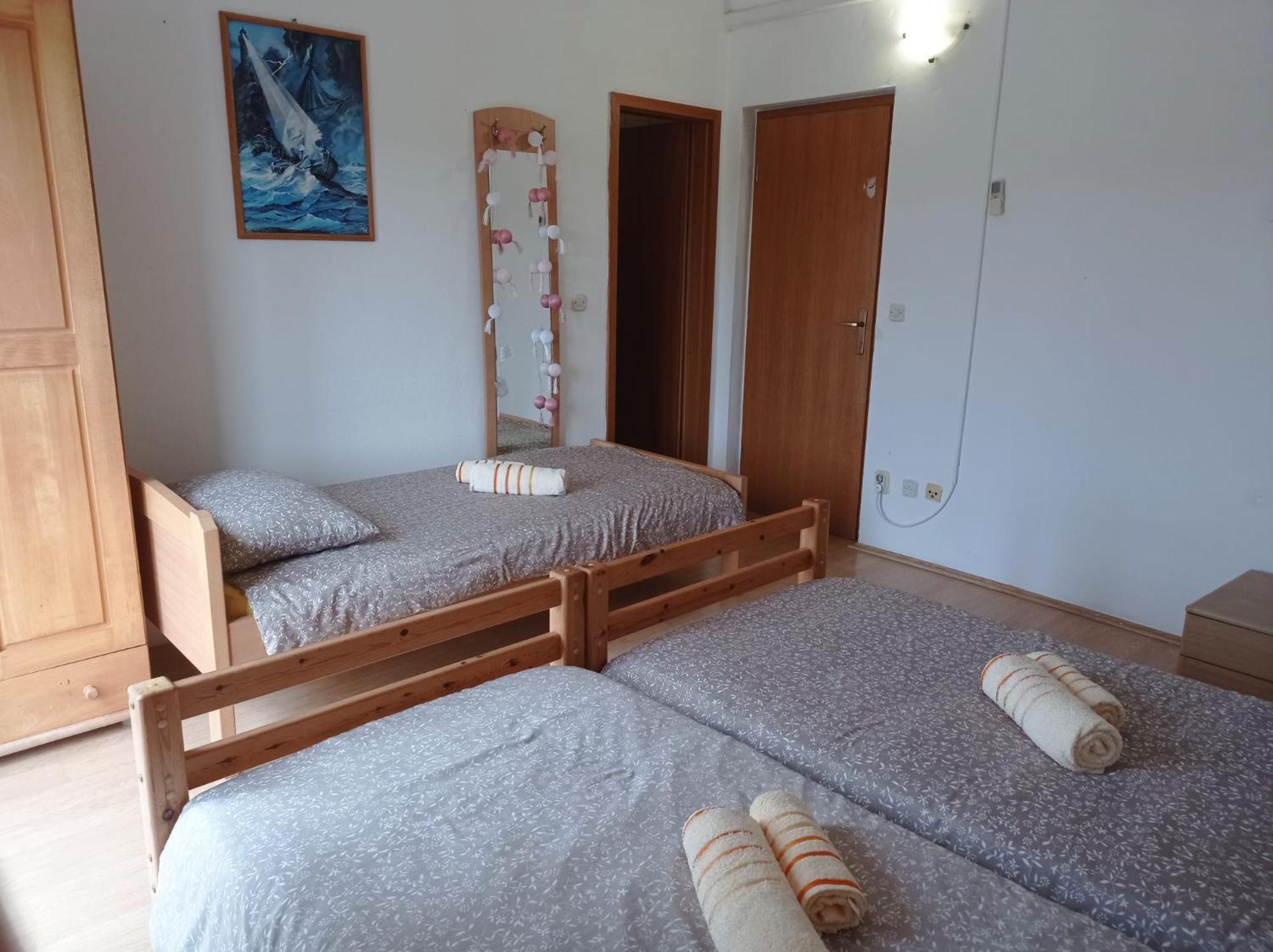 Rooms Slavica Okrug Gornji Exterior foto