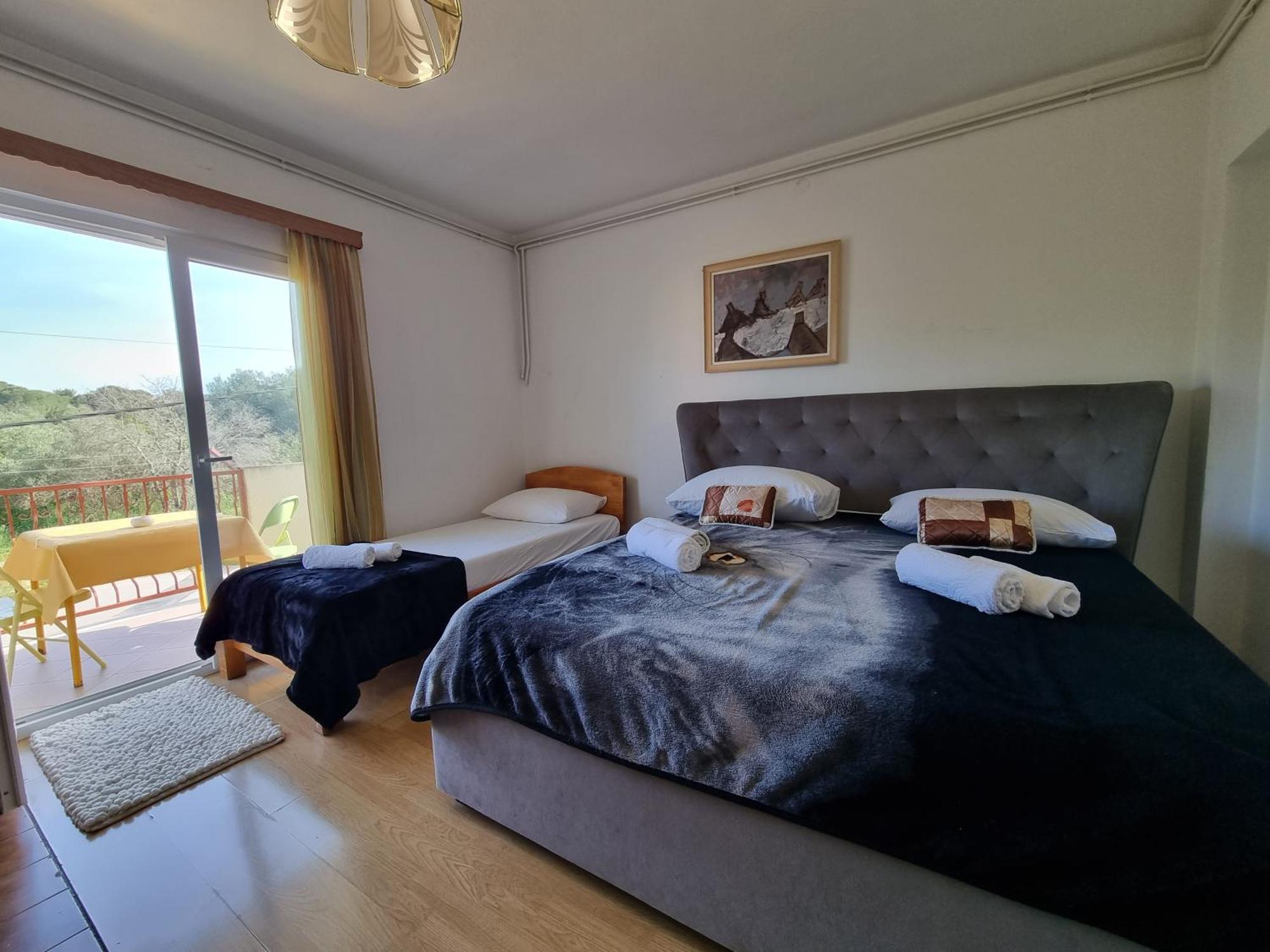 Rooms Slavica Okrug Gornji Habitación foto